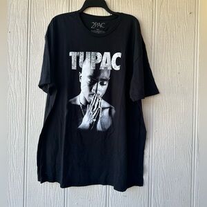 NWOT TUPAC SHAKUR Graphic T-Shirt